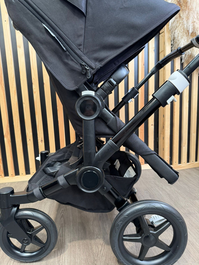 PRE LOVED Bugaboo Donkey3 Duo Travel System - Midnight Black
