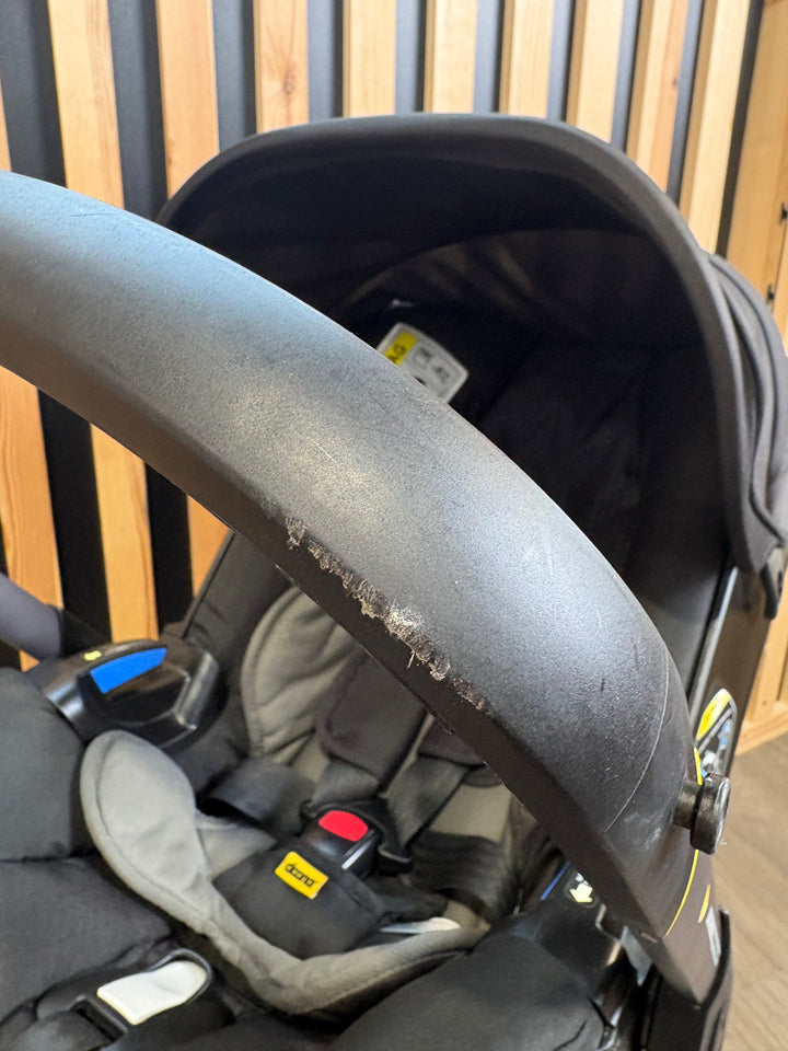PRE LOVED Doona + Car Seat & Stroller - Black