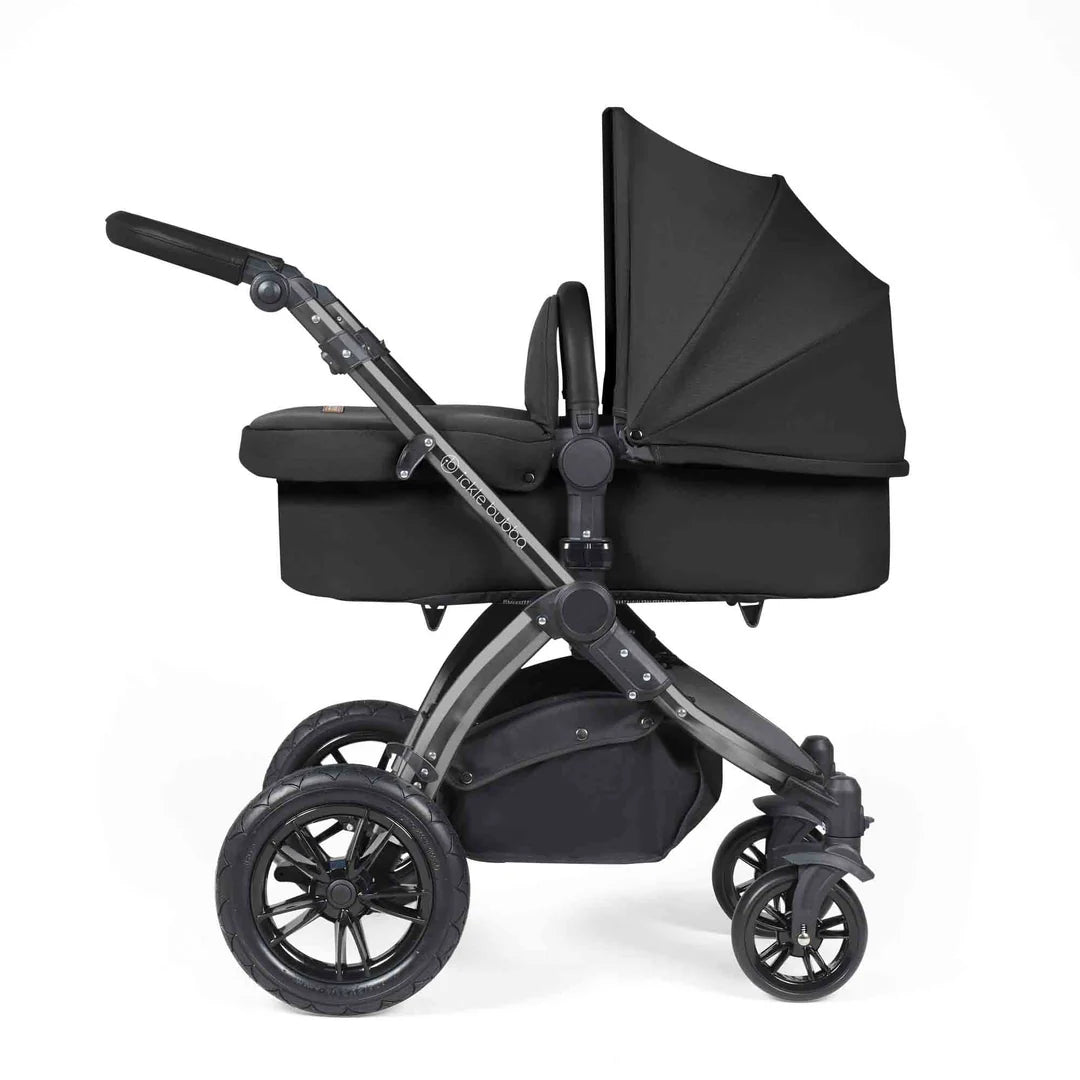 Ickle Bubba Stomp Luxe All-in-One i-Size Travel System with 360 Isofix Base (Nimbus) + Bubba&Me Bedside Crib – 14-Piece Bundle