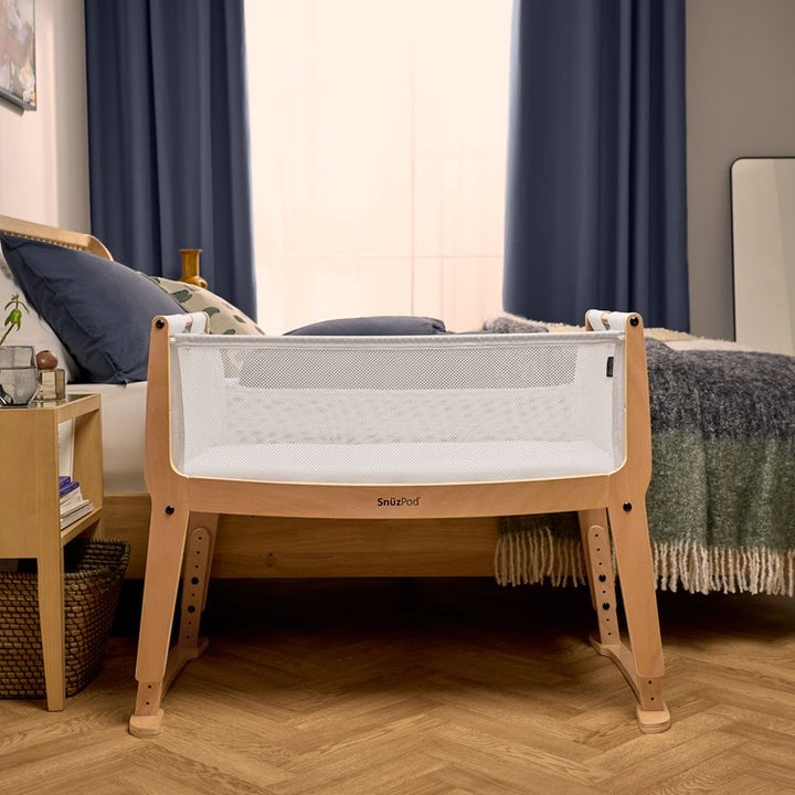 SnuzPod Studio Bedside Crib - Stockholm (Natural)