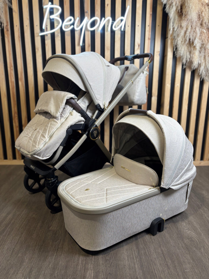 PRE LOVED Venicci Tinum Upline Travel System - Stone Beige
