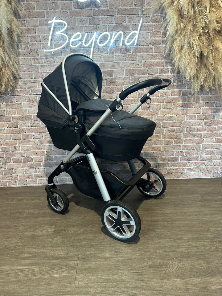 PRE LOVED Silver Cross Pioneer Travel System - ONYX