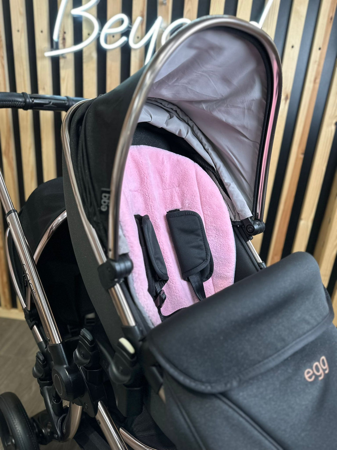 PRE LOVED egg2 Twin Double Pushchair - Diamond Black