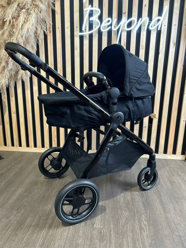 PRE LOVED Maxi-Cosi Zelia Luxe Pram & Pushchair - Twillic Black