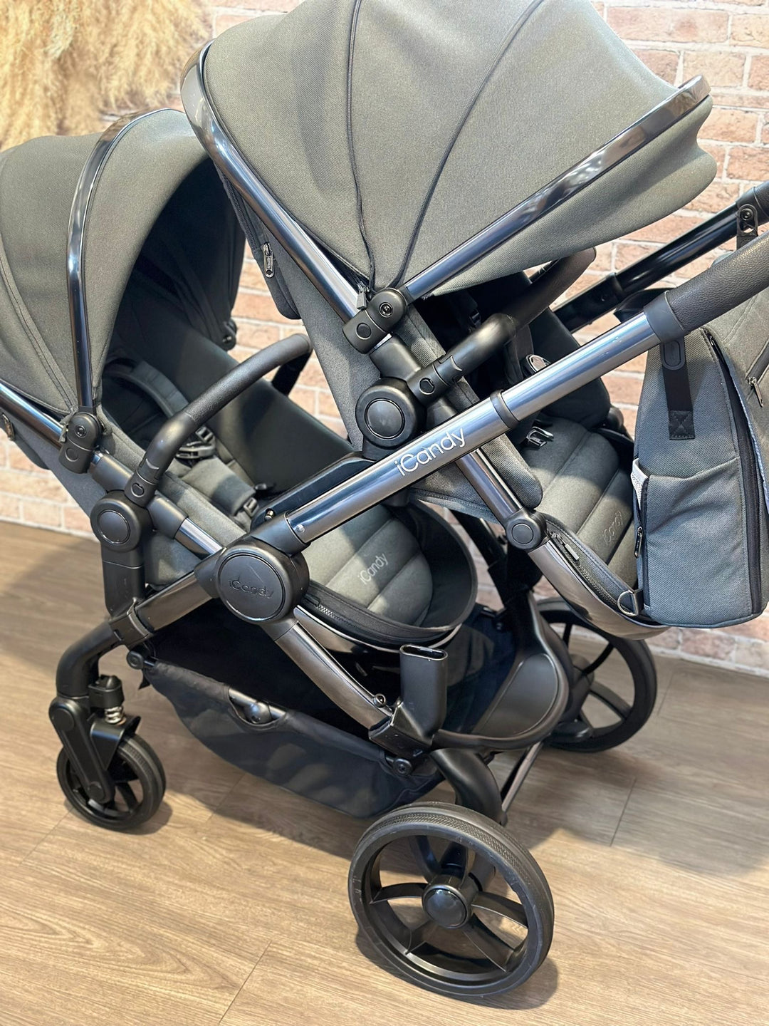 PRE LOVED iCandy Peach 7 Double Pushchair Bundle - Phantom/Dark Grey