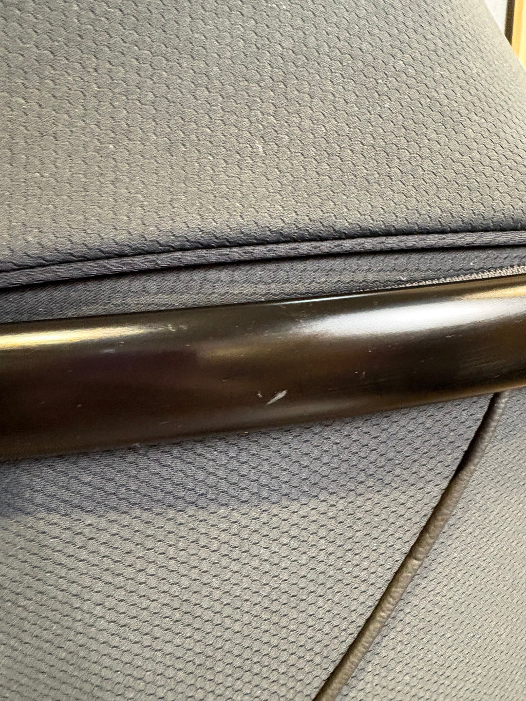 PRE LOVED egg2 Travel System - Just Black