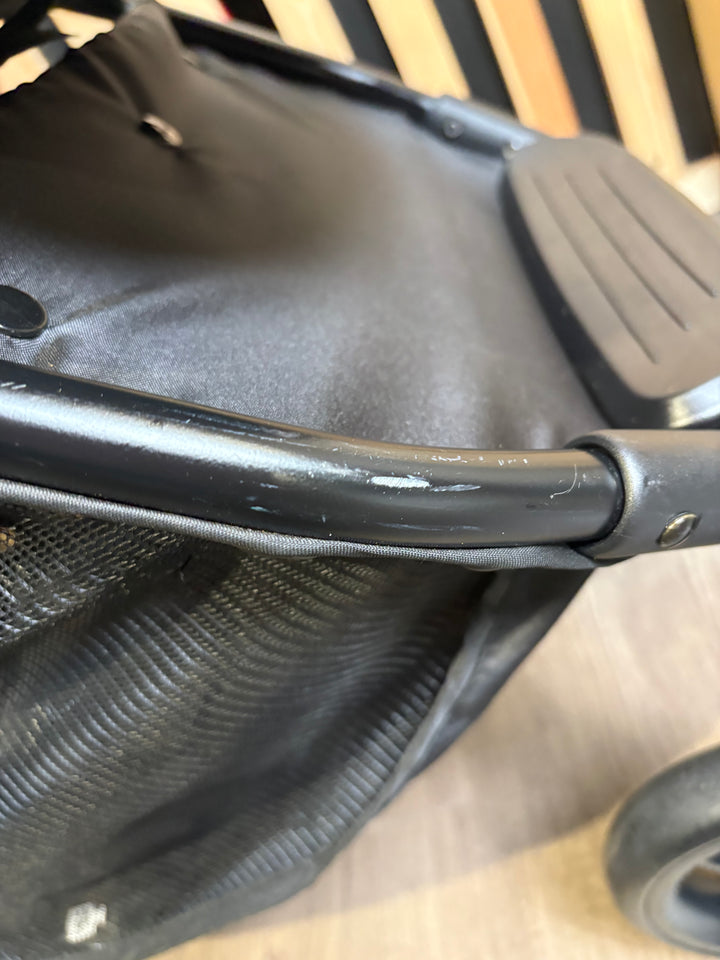 PRE LOVED Kinderkraft Trig2 Stroller - Grey