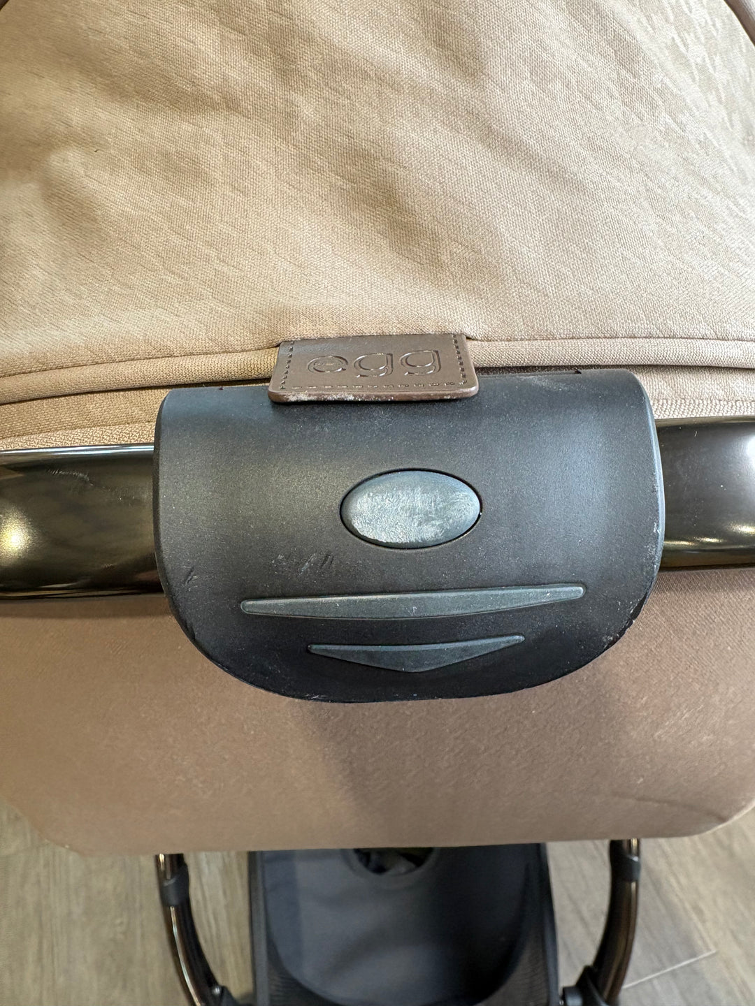 EX DISPLAY egg3 Pram + Pushchair - Houndstooth Almond