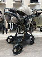 PRE LOVED egg3 Travel System - Chocolate Velvet