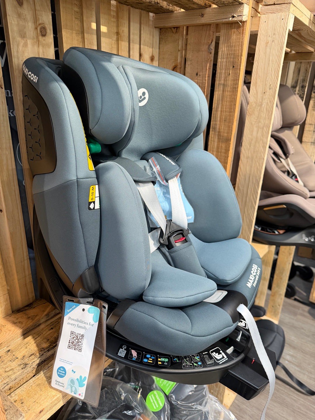 EX DISPLAY Maxi Cosi Emerald 360 S Car Seat - Tonal Graphite