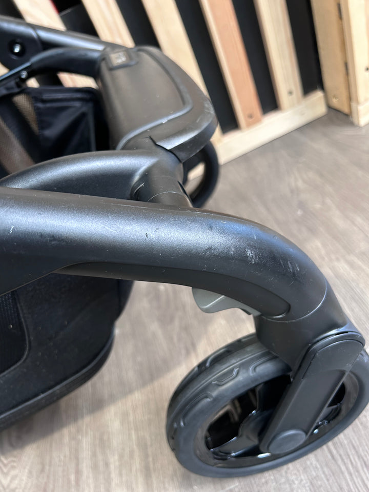 PRE LOVED Silver Cross Wave Pram + Pushchair - Zinc