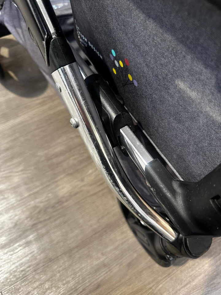 PRE LOVED Cosatto Wow XL Double - Hedgerow