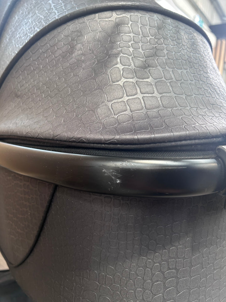 PRE LOVED egg2 Travel System - Jurassic Gold