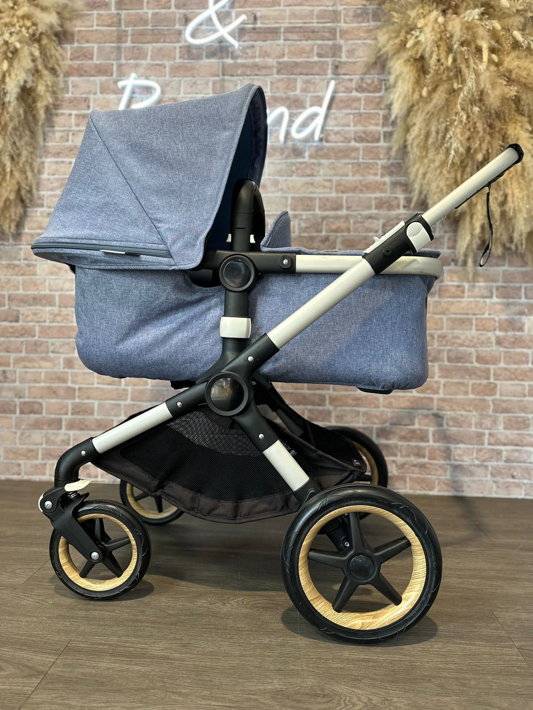 PRE LOVED Bugaboo Fox - Blue Melange