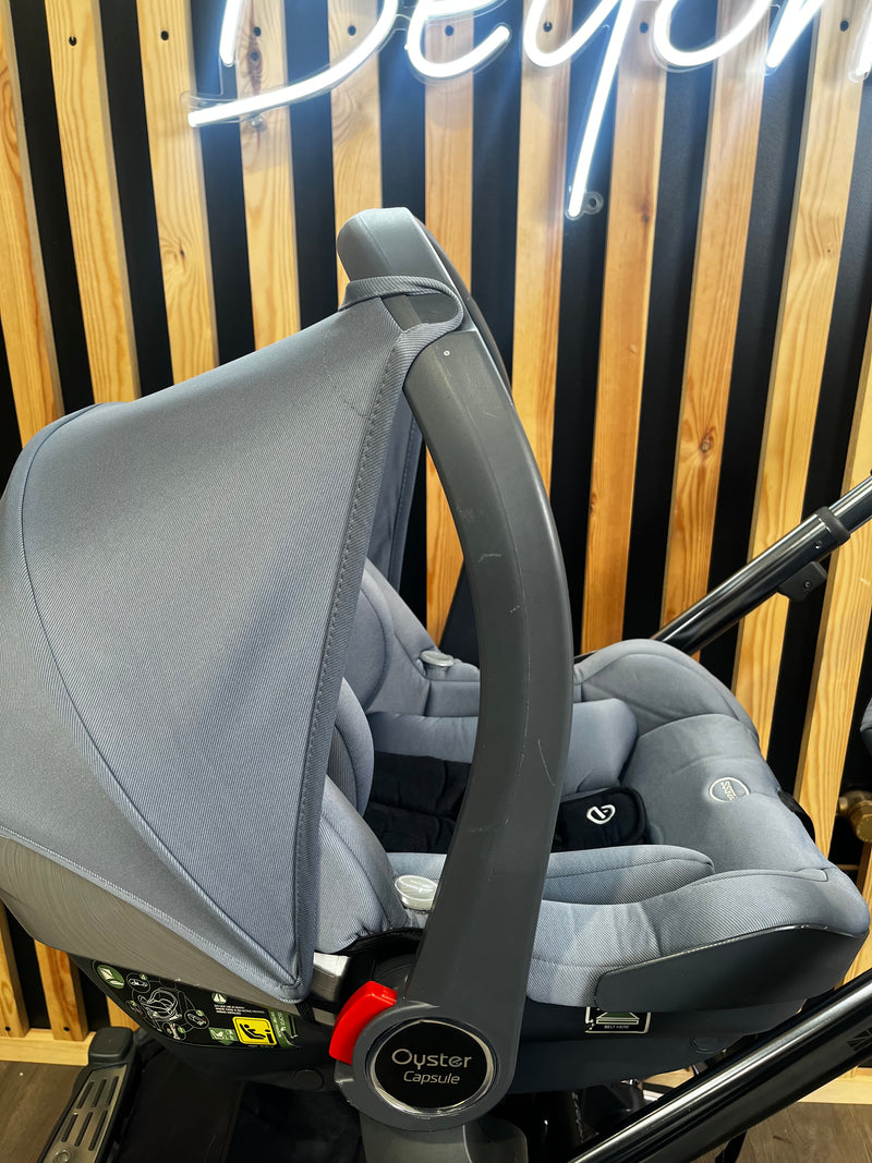 PRE LOVED Babystyle Oyster3 Travel System - Dream Blue