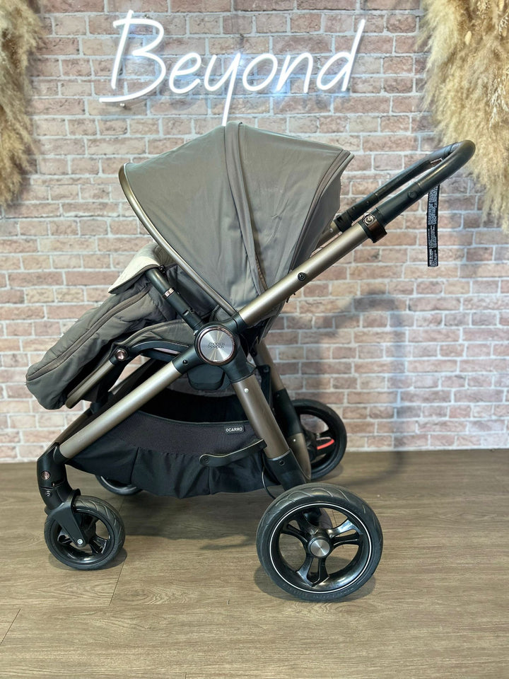 PRE LOVED Mamas & Papas Ocarro Cabriofix i-Size Travel System - Phantom