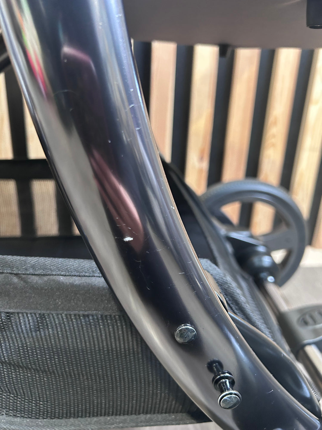 PRE LOVED egg2 Travel System - Jurassic Grey