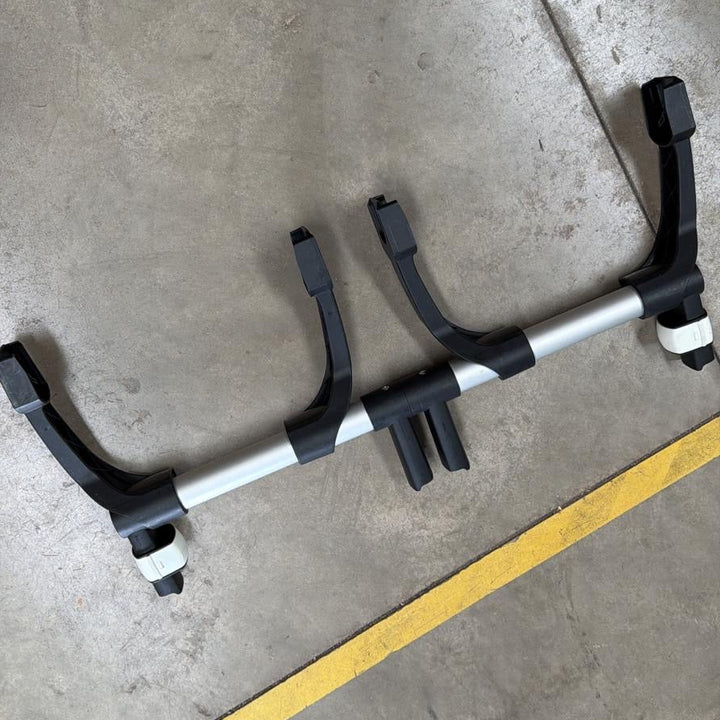 PRE LOVED Bugaboo Donkey Twin Maxi Cosi Carseat Adapter