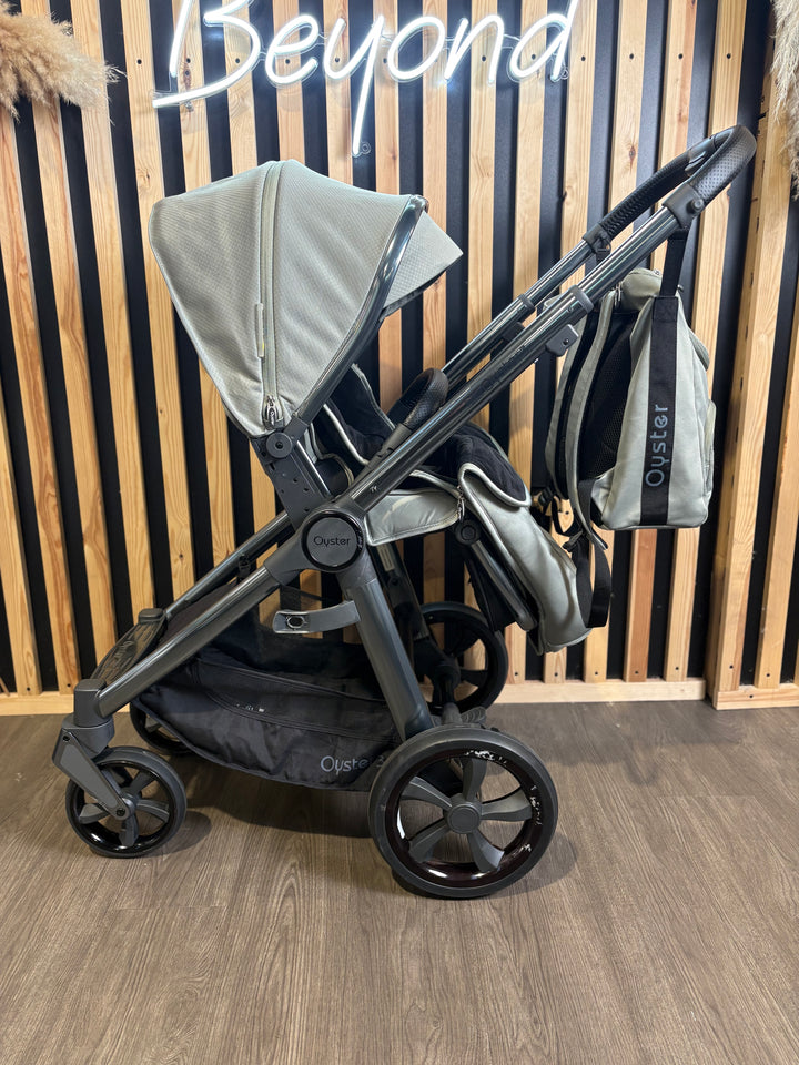 PRE LOVED Babystyle Oyster3 Travel System - Spearmint