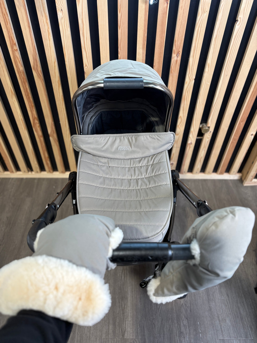 PRE LOVED Mamas & Papas Travel System - Everest