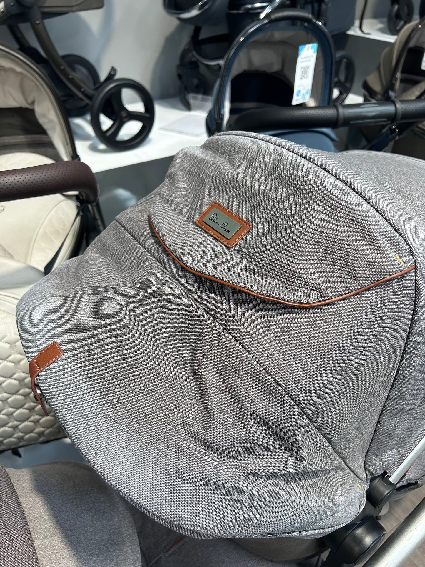 PRE LOVED Silver Cross Wave Travel System - Sable