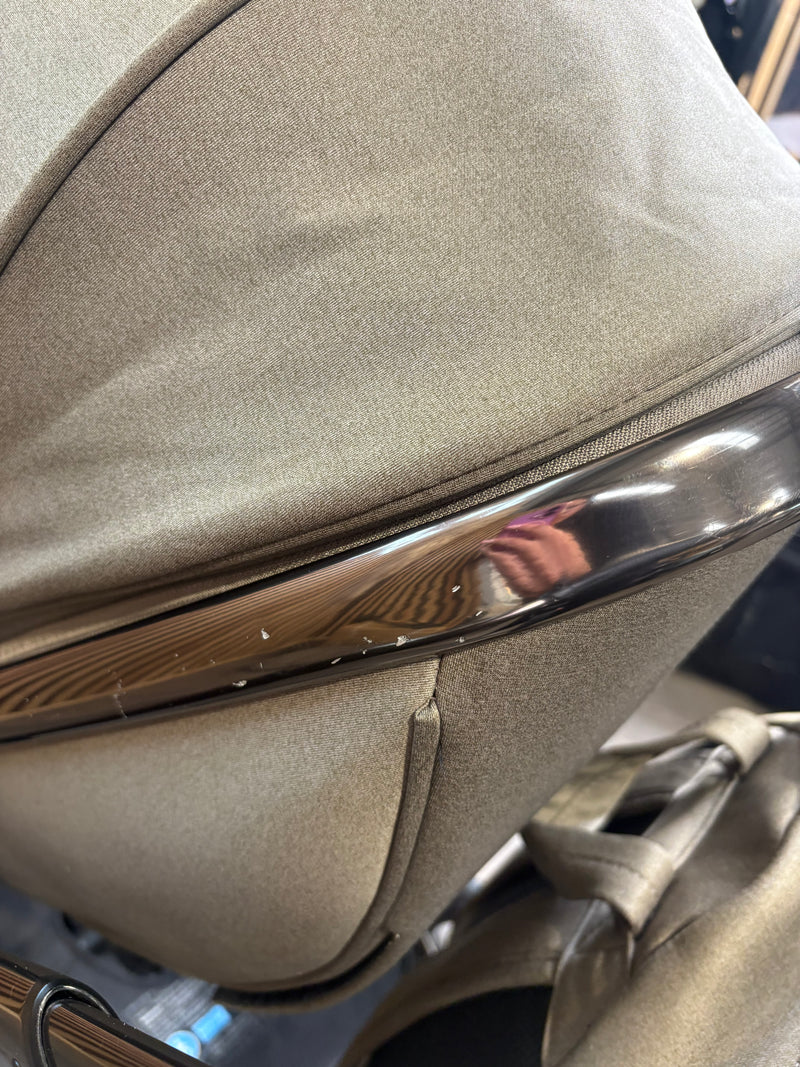 PRE LOVED egg3 Travel System - Mink