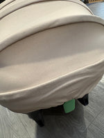 EX DISPLAY Avionaut Pixel 3 Lightweight Car Seat - Beige