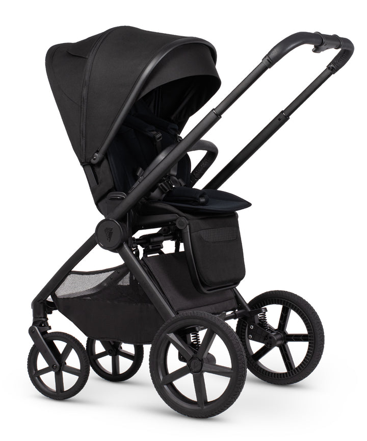 Venicci Upline3 11 Piece Pram Bundle - Onyx