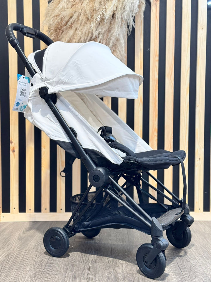 EX DISPLAY Cybex Coya - Off White/Matt Black