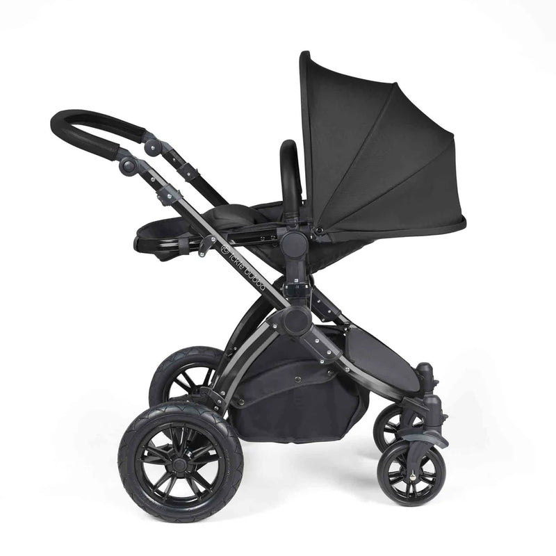 Ickle Bubba Stomp Luxe All-in-One i-Size Travel System with 360 Isofix Base (Nimbus) + Bubba&Me Bedside Crib – 14-Piece Bundle