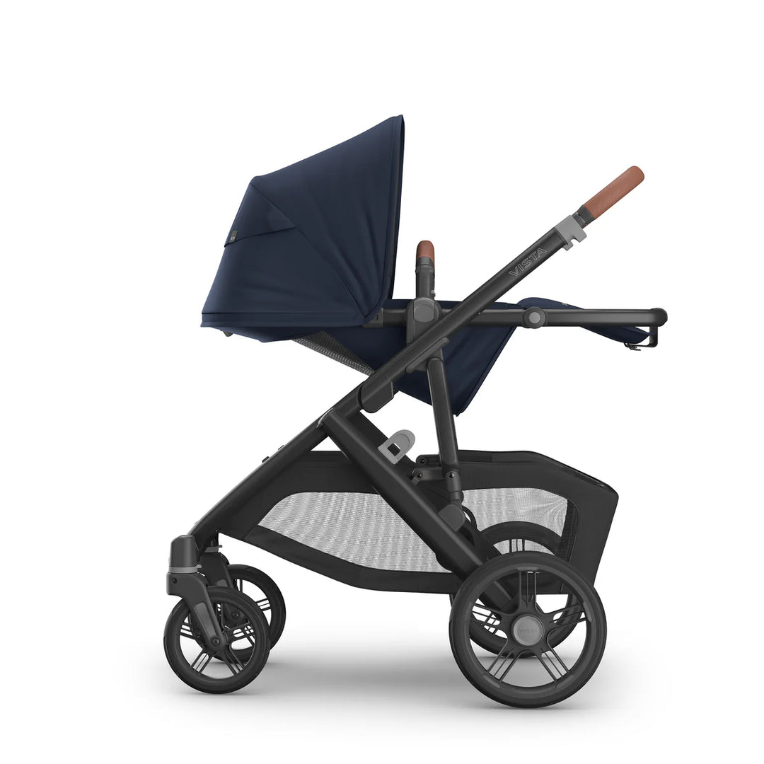 Uppababy VISTA V3 Pushchair & Pram + 5 Piece Accessory Bundle - Noa