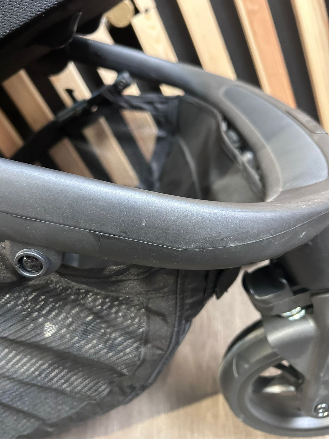 EX DISPLAY iCandy Orange4 - Glacier