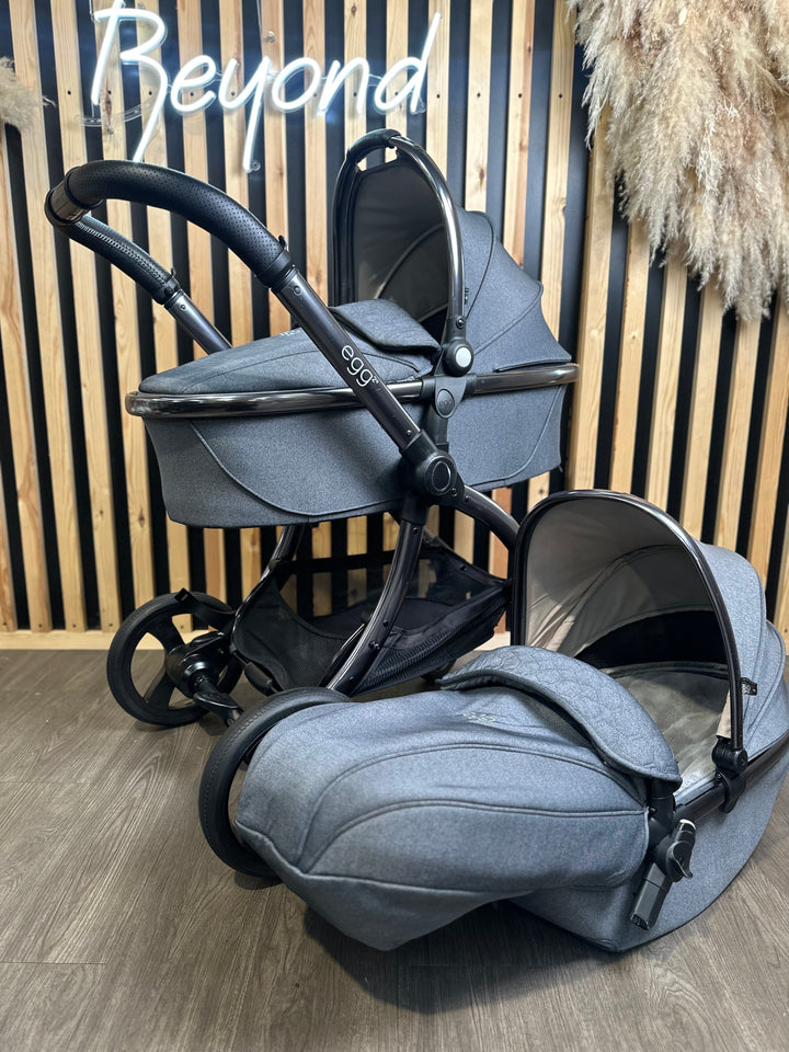 PRE LOVED egg2 Travel System - Quartz