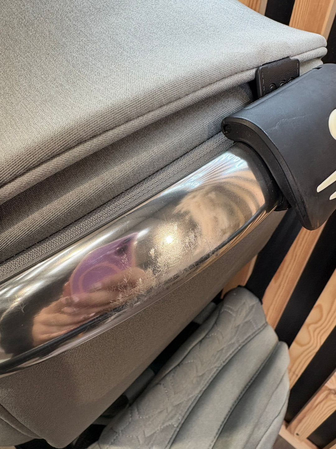 PRE LOVED egg2 Travel System - Monument Grey