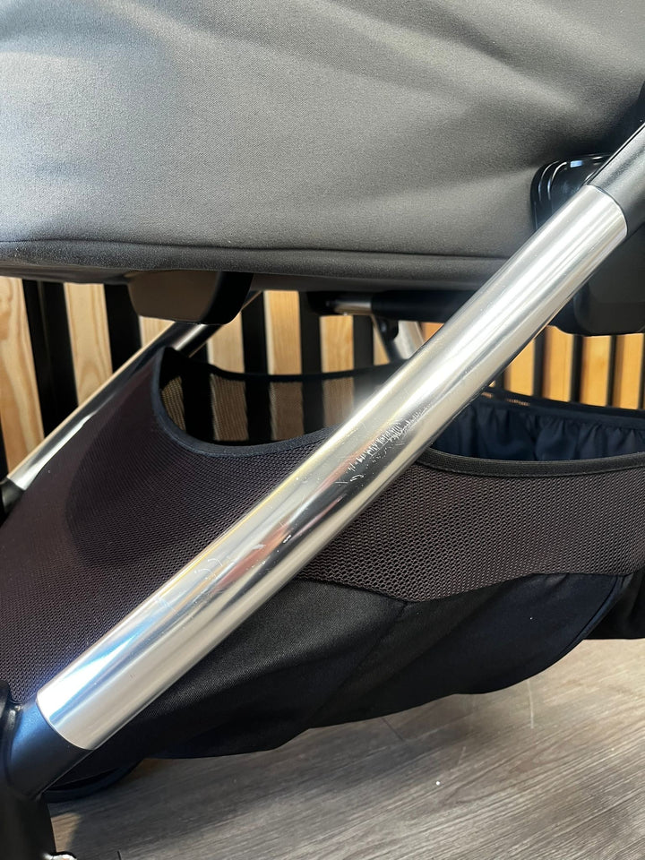 PRE LOVED Mamas & Papas Ocarro Pram + Pushchair - Heritage