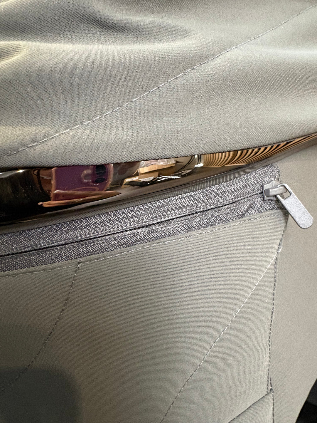 EX DISPLAY Venicci Tinum Upline 2-in-1 Travel System - SE Lava