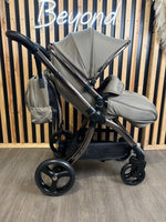 PRE LOVED egg3 Travel System - Mink