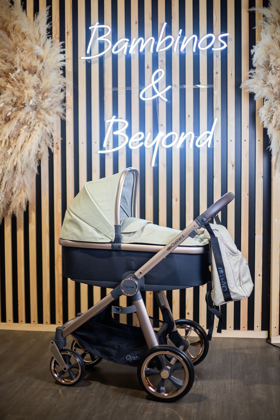 EX DISPLAY Babystyle Oyster3 Pram, Pushchair + Accessories - Cream