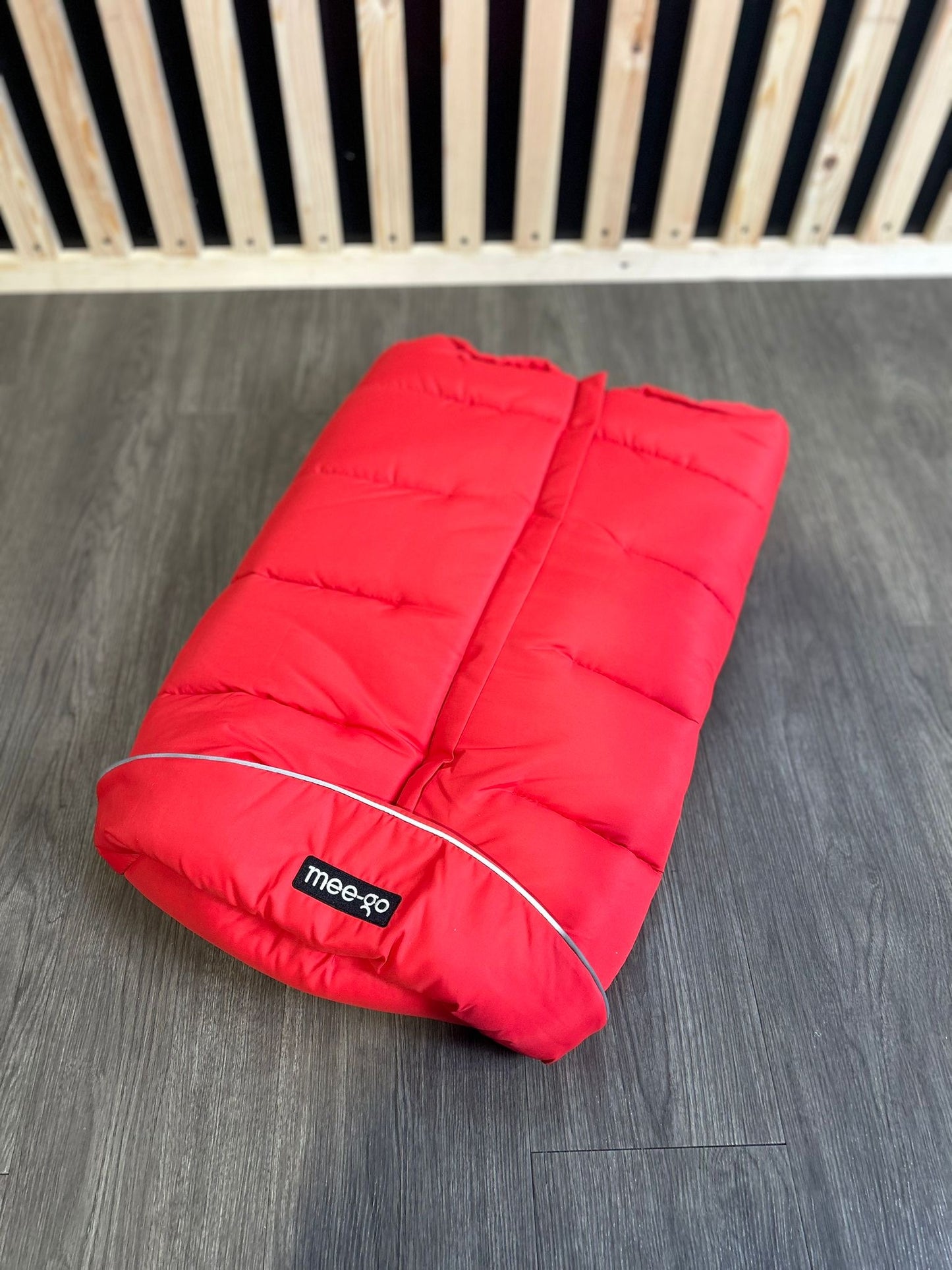 EX DISPLAY Mee-Go Winter Luxury Footmuff