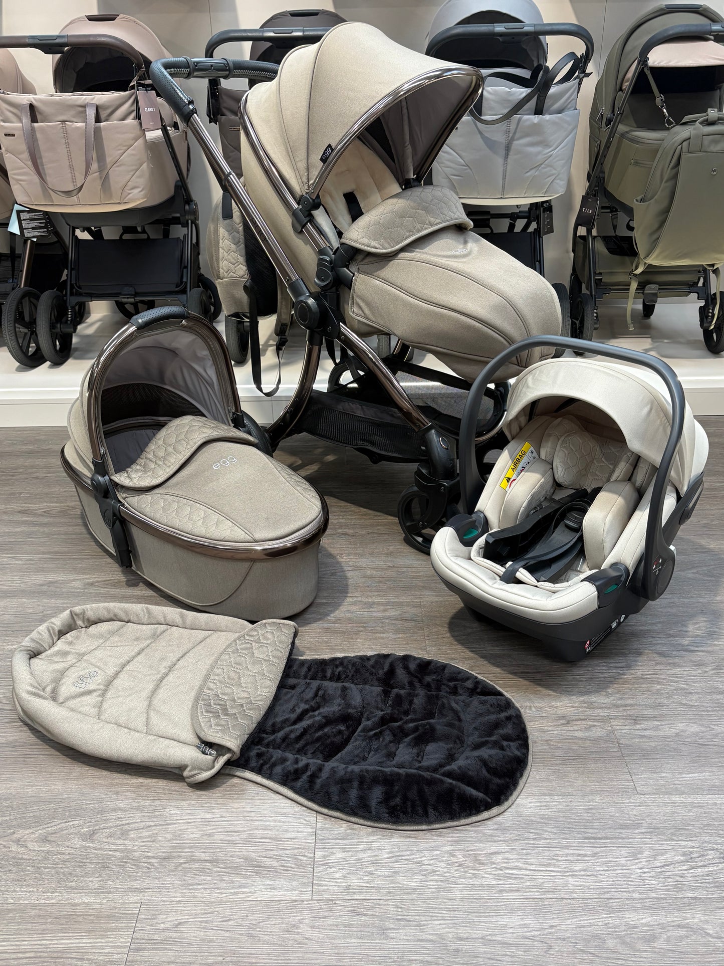 PRE LOVED egg2 Travel System w/ BRAND NEW egg Shell Car Seat - Mink