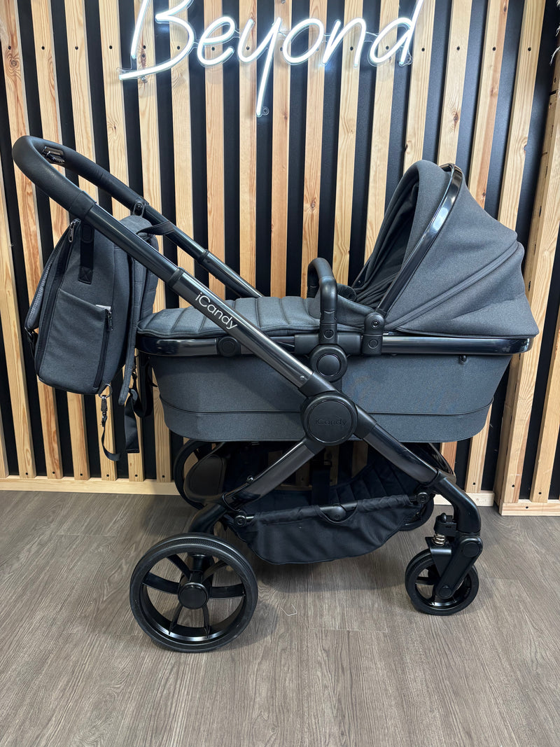 PRE LOVED iCandy Peach 7 Travel System - Dark Grey