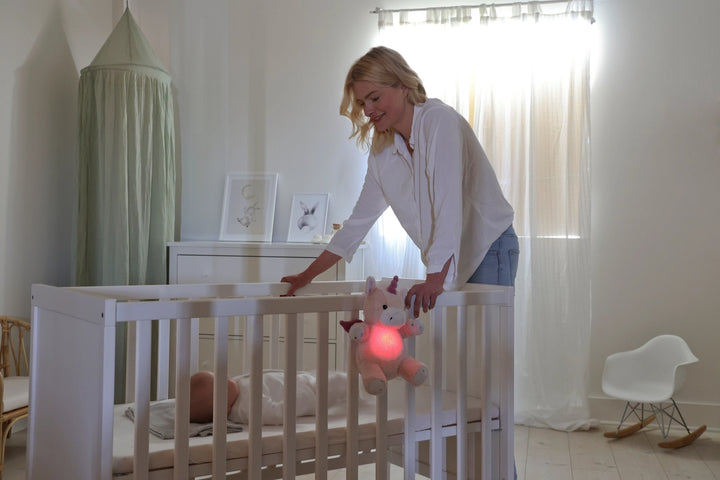 Cloud B Lovelight Nightlight and Sound Lily the Unicorn