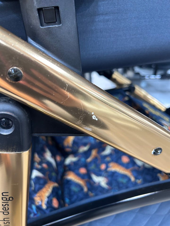 PRE LOVED Cosatto Wow Continental Travel System - On The Prowl