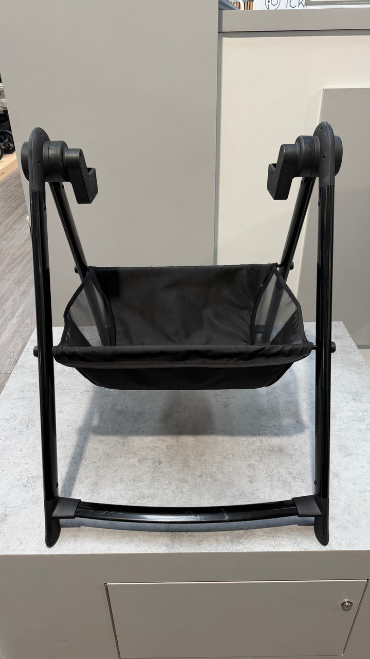 PRE LOVED Silvercross Wave/Coast Carrycot Stand