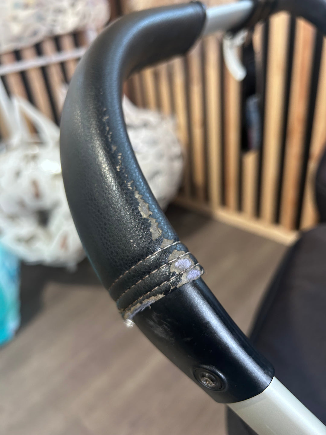 PRE LOVED Bugaboo Donkey2 Twin Bundle - Black/Grey Melange