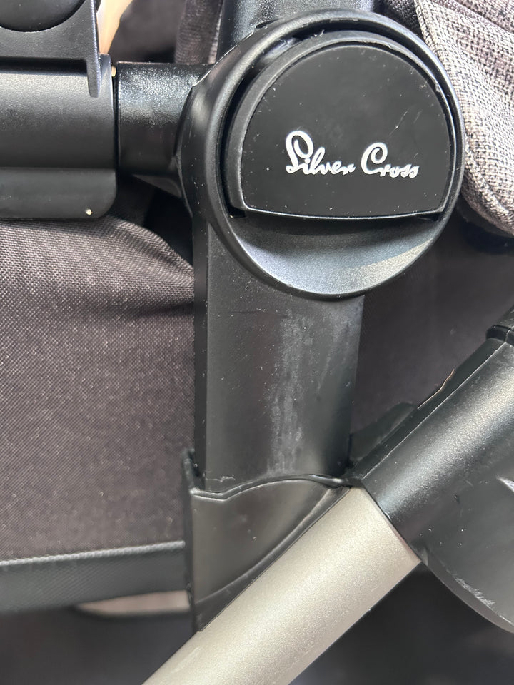PRE LOVED Silver Cross Wayfarer Travel System - Camden