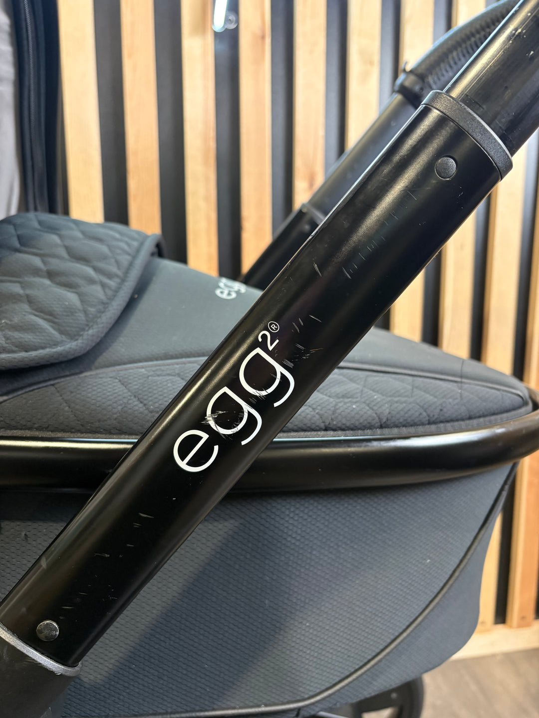 PRE LOVED egg2 Travel System - Just Black