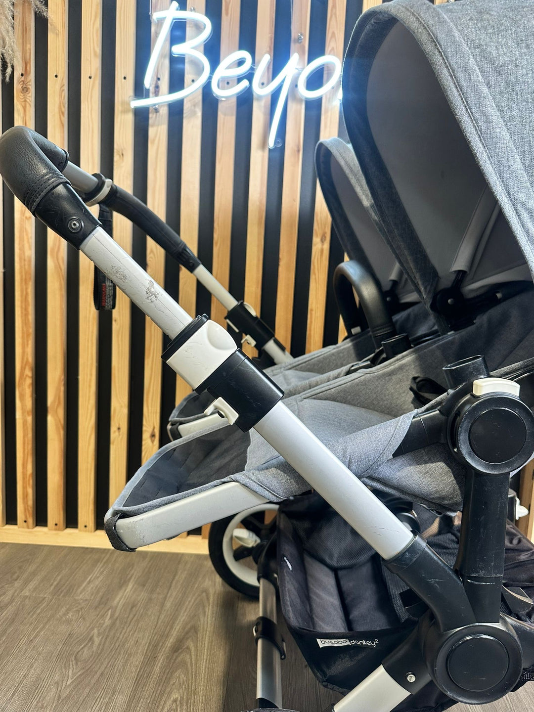 PRE LOVED Bugaboo Donkey 2 Duo - Grey Melange