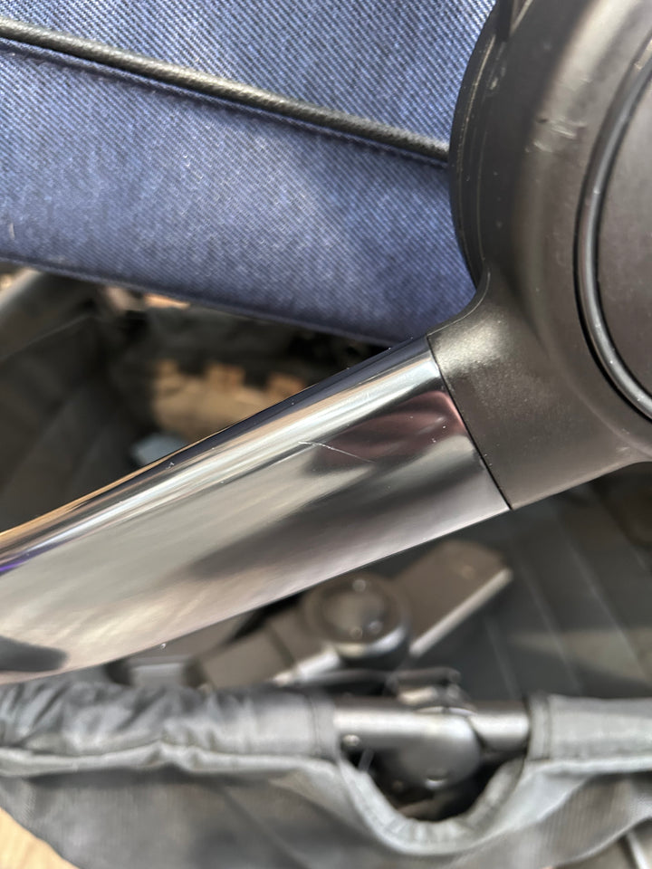 PRE LOVED iCandy Peach 6 Travel System - Navy Twill