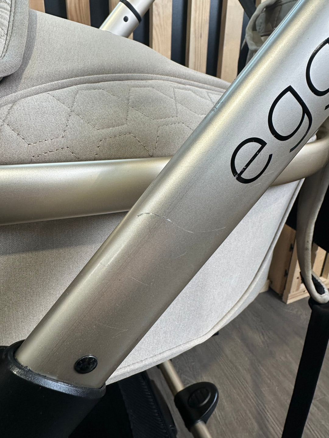 PRE LOVED egg2 Travel System - Feather